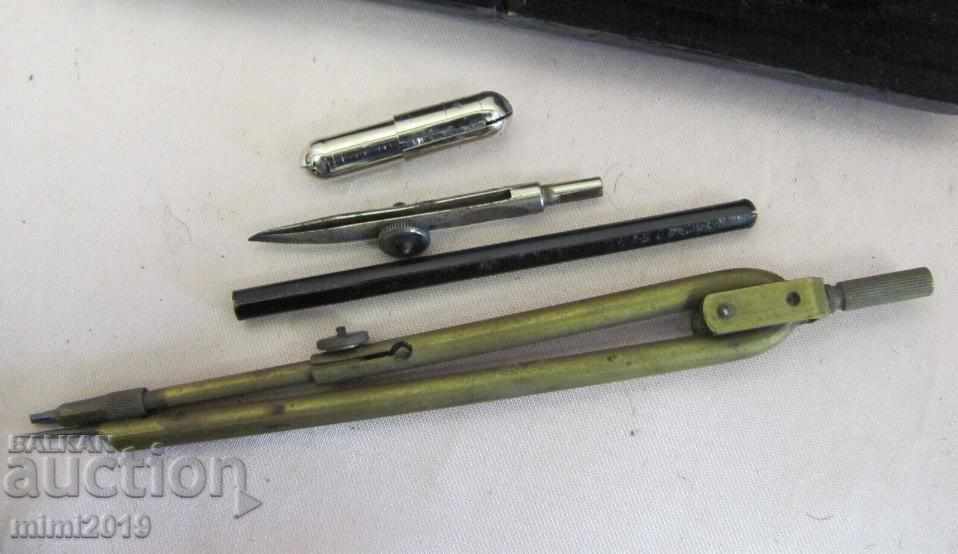 Licitație Instrument de desen din secolul al XIX-lea Pinad Pergel din bronz