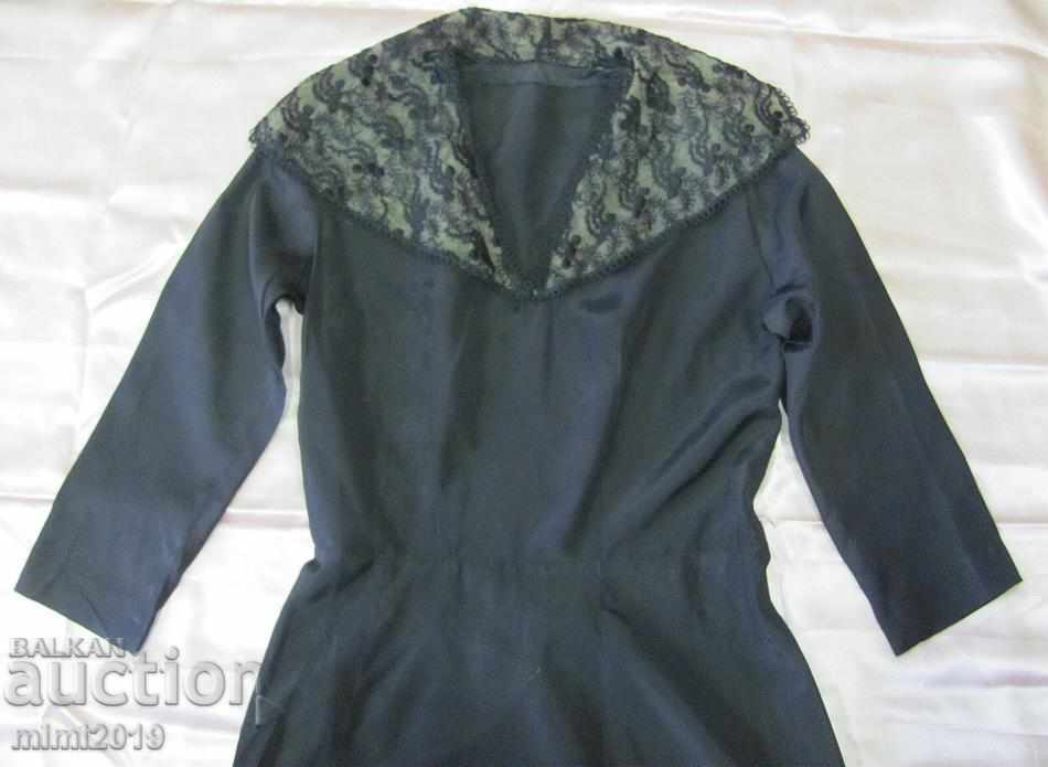 30s Ladies Silk Lace Dress - 7 30s Ladies Silk Lace Dress - 7