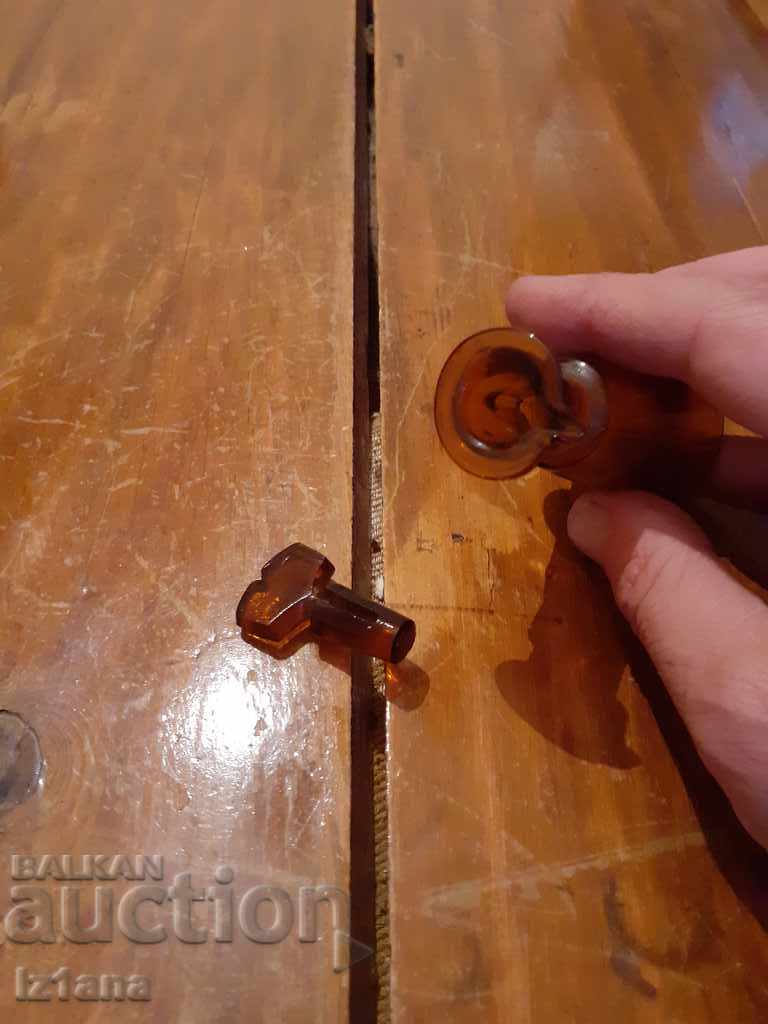 Delivery of Old bottle, bottle Delivery of Old bottle, bottle