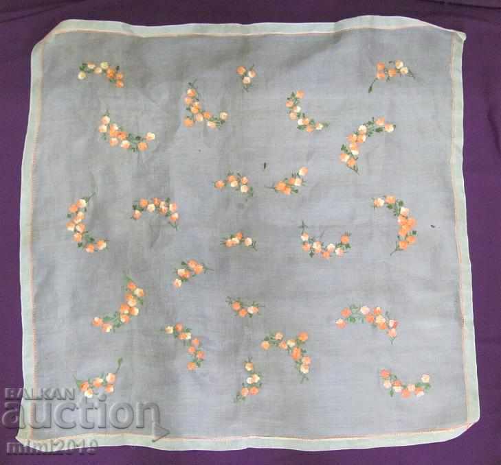 Auction  30s Hand Embroidery 2 pcs. Carriage, Tablecloths