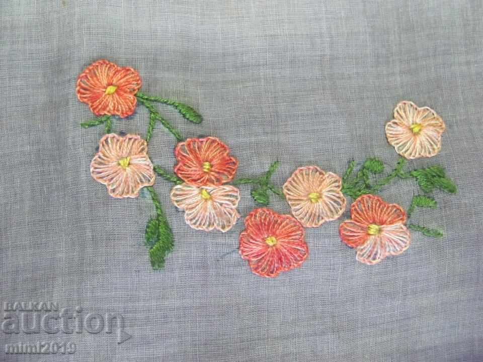 30s Hand Embroidery 2 pcs. Carriage, Tablecloths - 7