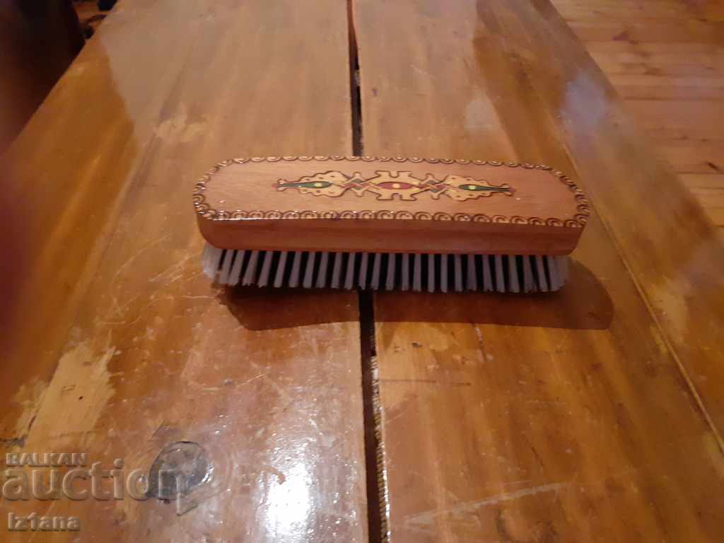 Old shoe brush, clothes with price 25.00 BGN | € 12.78