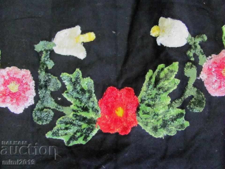 Auction  19th century Folk Art Apron for women's costume