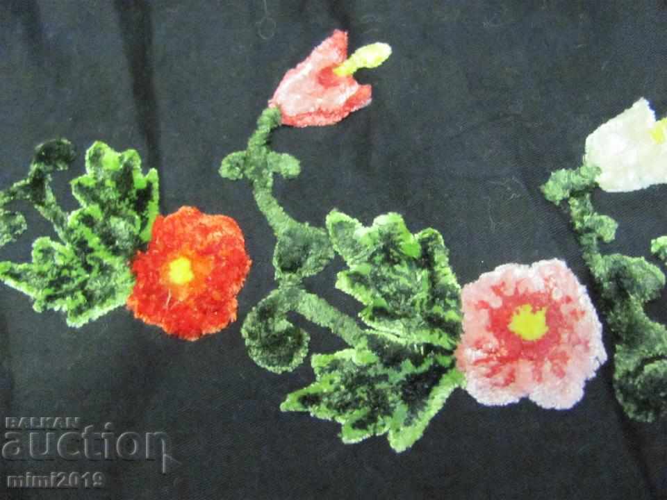 19th century Folk Art Apron for women's costume - 5