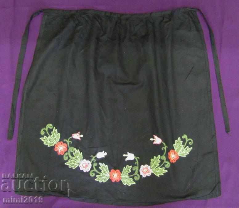 19th century Folk Art Apron for women's costume - 7