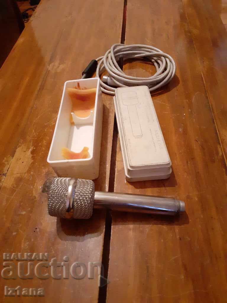 Auction  Old MDN Microphone 66