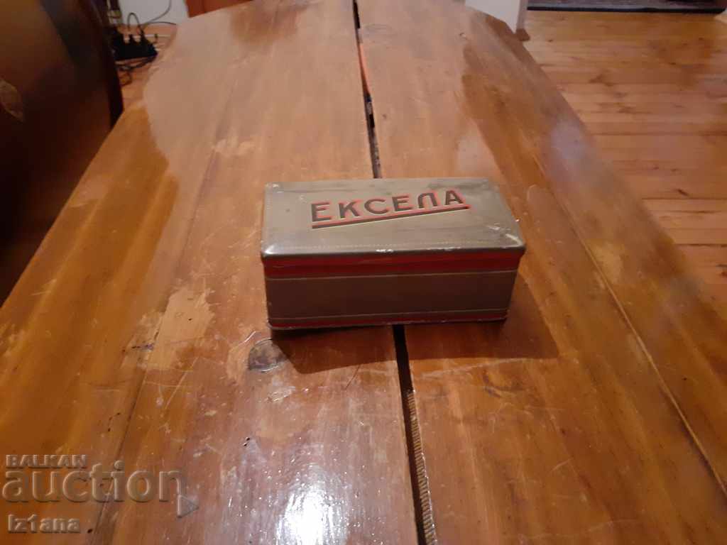 Το παλιό κουτί ραψίματος της Exela