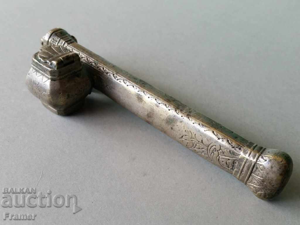 Αναγεννησιακό Μελανωτήριο αυθεντικό διαιρέτη David David ΣΕΧΑΝ με τιμή € 280.00 | 547.63 BGN Αναγεννησιακό Μελανωτήριο αυθεντικό διαιρέτη David David ΣΕΧΑΝ με τιμή € 280.00 | 547.63 BGN