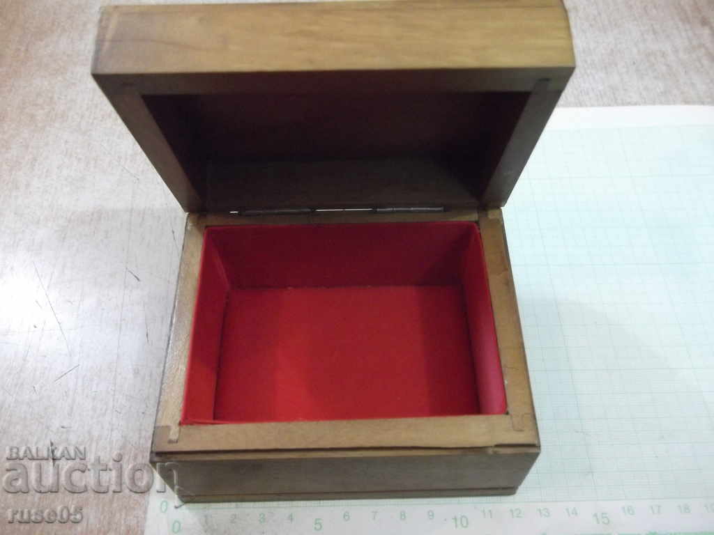 ξύλινα κουτιά με τιμή 15.00 BGN | € 7.67 ξύλινα κουτιά με τιμή 15.00 BGN | € 7.67