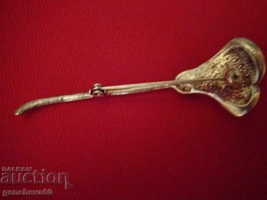 Auction Jewelry old silver brooch Auction Jewelry old silver brooch
