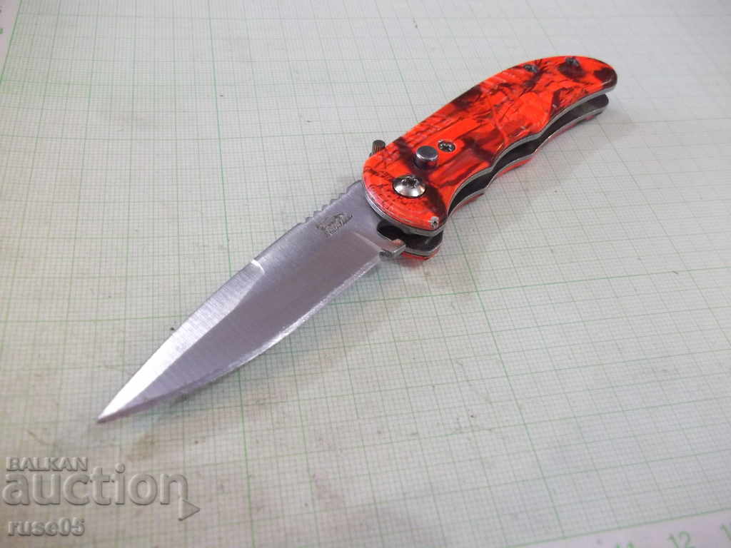 Auction Knife folding semi-automatic Auction Knife folding semi-automatic