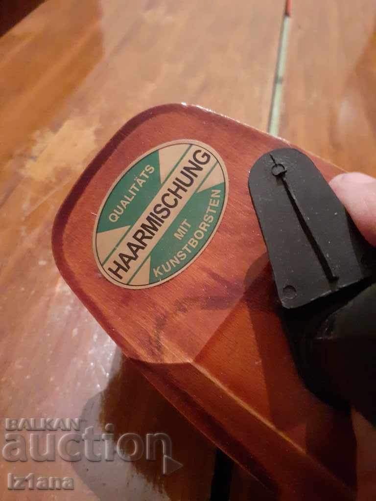 Delivery of An old brush for painting Delivery of An old brush for painting