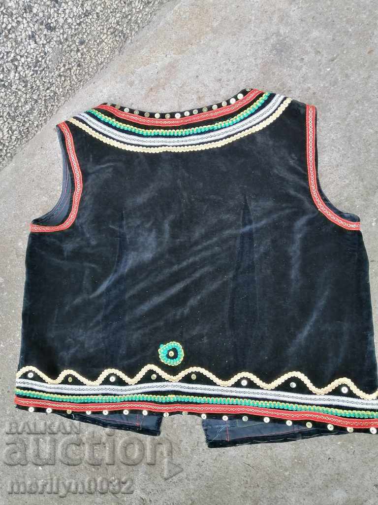 Old velvet velvet bra, costume, shirt, apron with price 262.00 BGN | € 133.96 Old velvet velvet bra, costume, shirt, apron with price 262.00 BGN | € 133.96