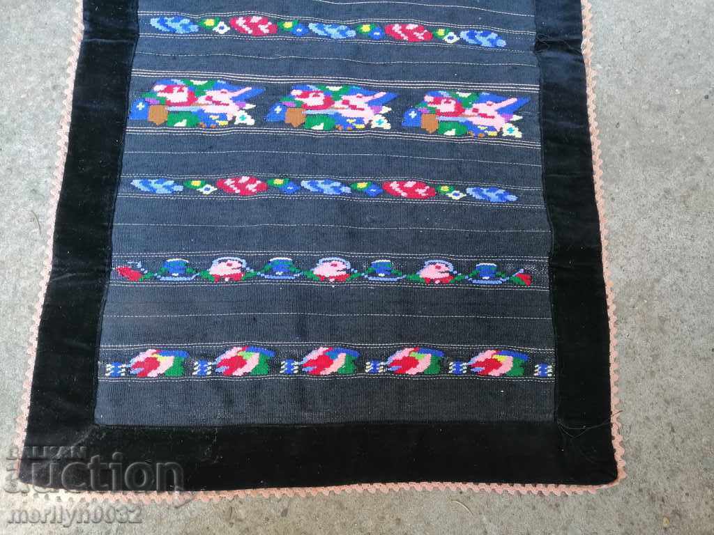 Old woven embroidered embroidered apron with tinsel wear sukman with price 92.00 BGN | € 47.04 Old woven embroidered embroidered apron with tinsel wear sukman with price 92.00 BGN | € 47.04