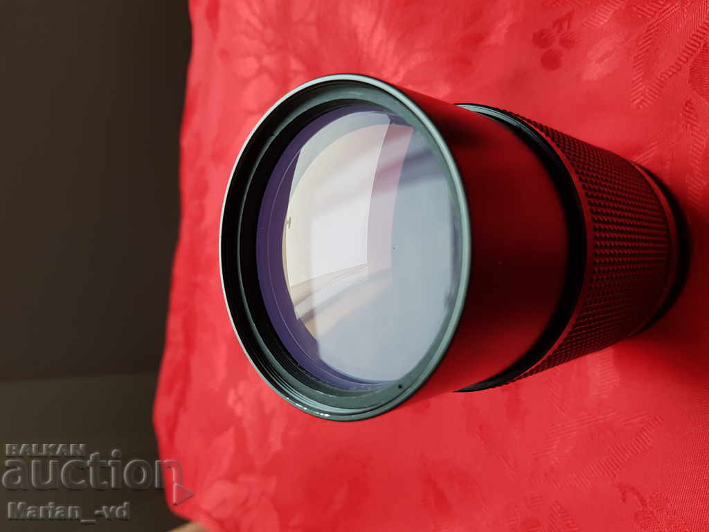 Obiectiv Tamron 70-210 mm, F 1: 3.8-4 cu preț 70.00 BGN | € 35.79