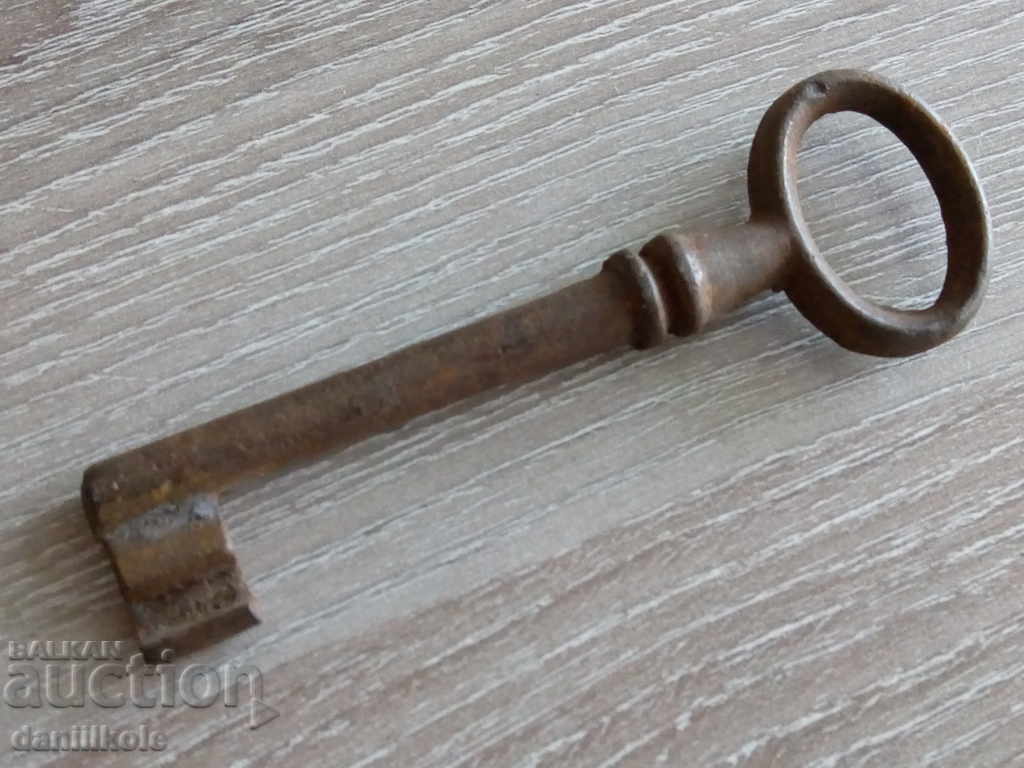 * $ * Y * $ * BIG OLD KEY PORT PORT LOCK CATINAR KATENETS SAFE 1 * $ * Y * $ * with price 7.90 BGN | € 4.04 * $ * Y * $ * BIG OLD KEY PORT PORT LOCK CATINAR KATENETS SAFE 1 * $ * Y * $ * with price 7.90 BGN | € 4.04