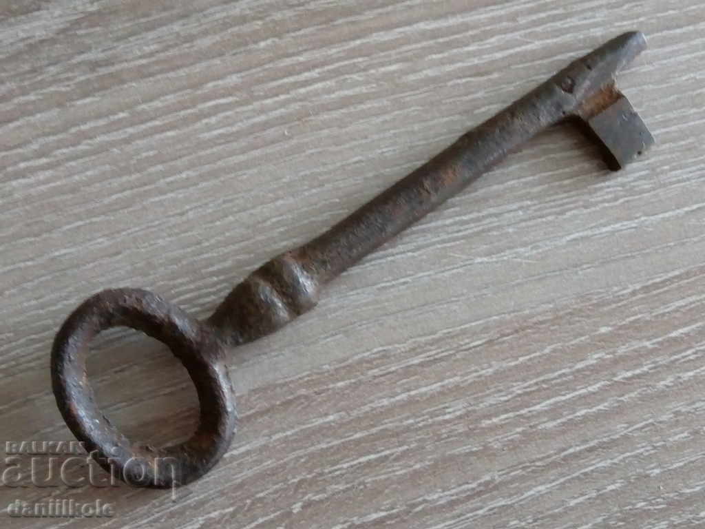 Доставка на *$*Y*$* ГОЛЯМ СТАР КЛЮЧ ПОРТА КАТИНАР КАТАНЕЦ СЕЙФ 2 *$*Y*$*