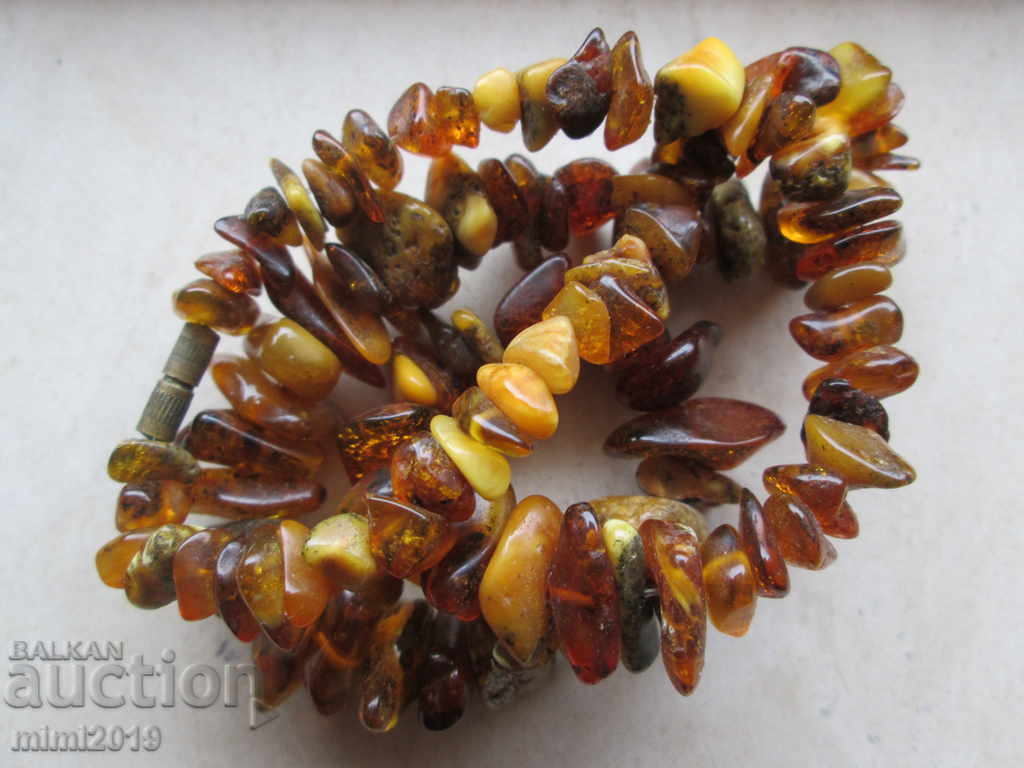 Auction Women's necklace natural amber Auction Women's necklace natural amber