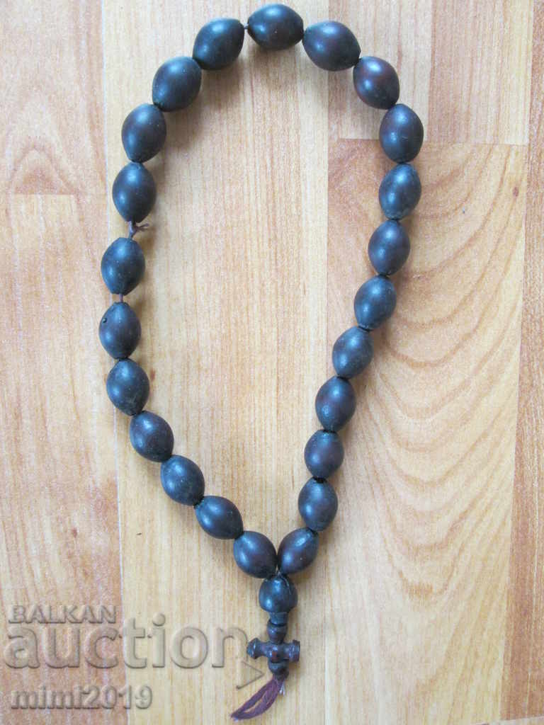 Delivery of 19th century old wooden rosary Delivery of 19th century old wooden rosary
