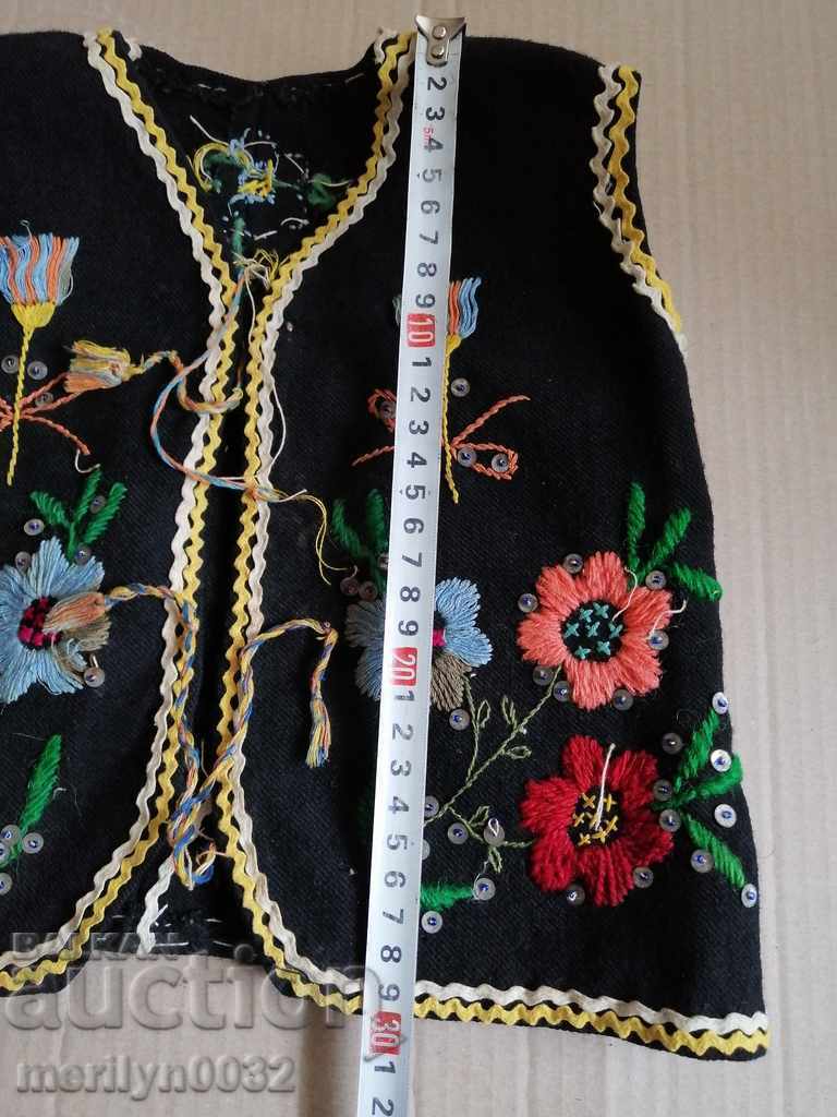Old children's waistcoat embroidery Gaitan waistcoat, costume, shirt - 7 Old children's waistcoat embroidery Gaitan waistcoat, costume, shirt - 7