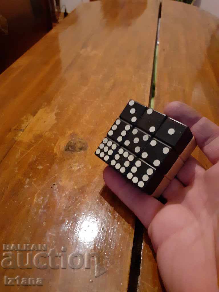 Old spinning toy with price 25.00 BGN | € 12.78 Old spinning toy with price 25.00 BGN | € 12.78