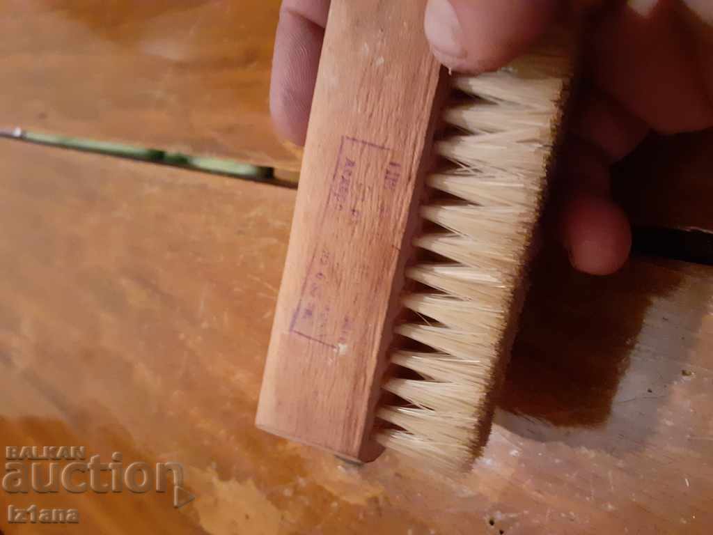 Delivery of Old hand brush