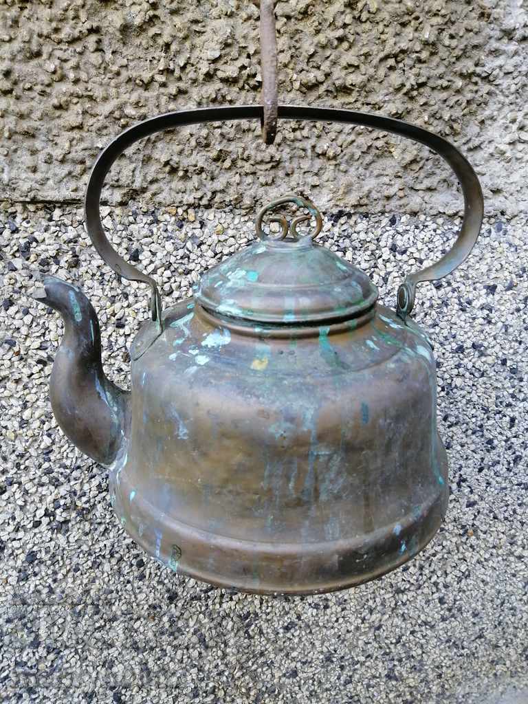 Ceainic vechi din cupru vas de cupru samovar