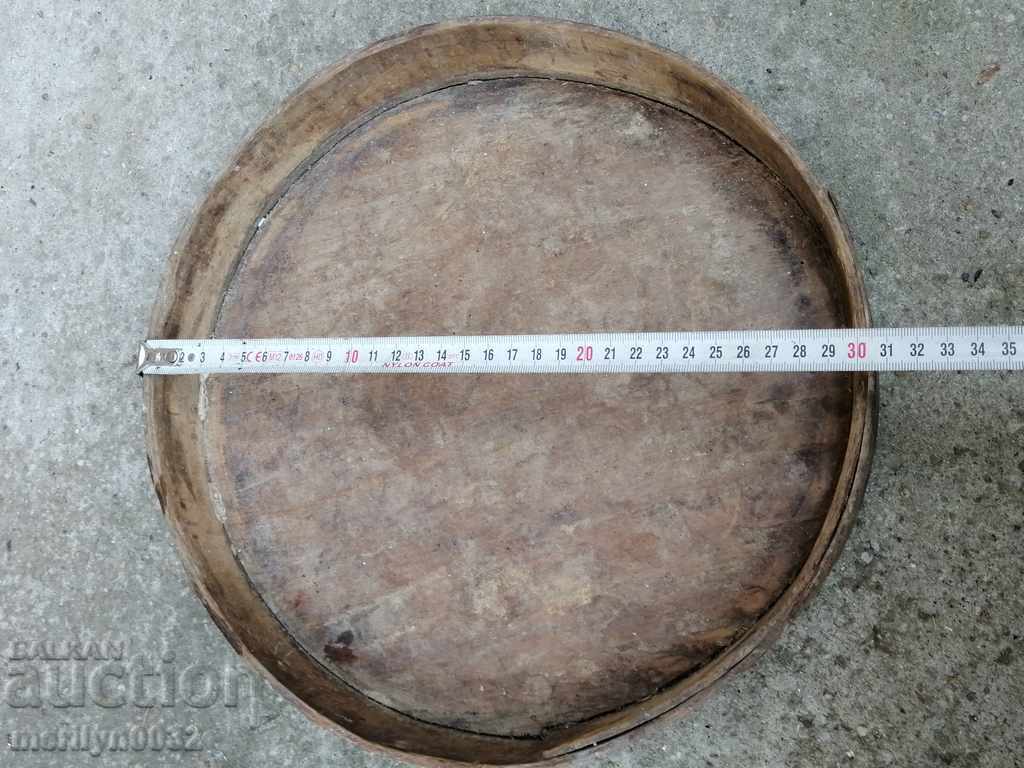 Delivery of Old grain grain cereal chic, buckle, wooden