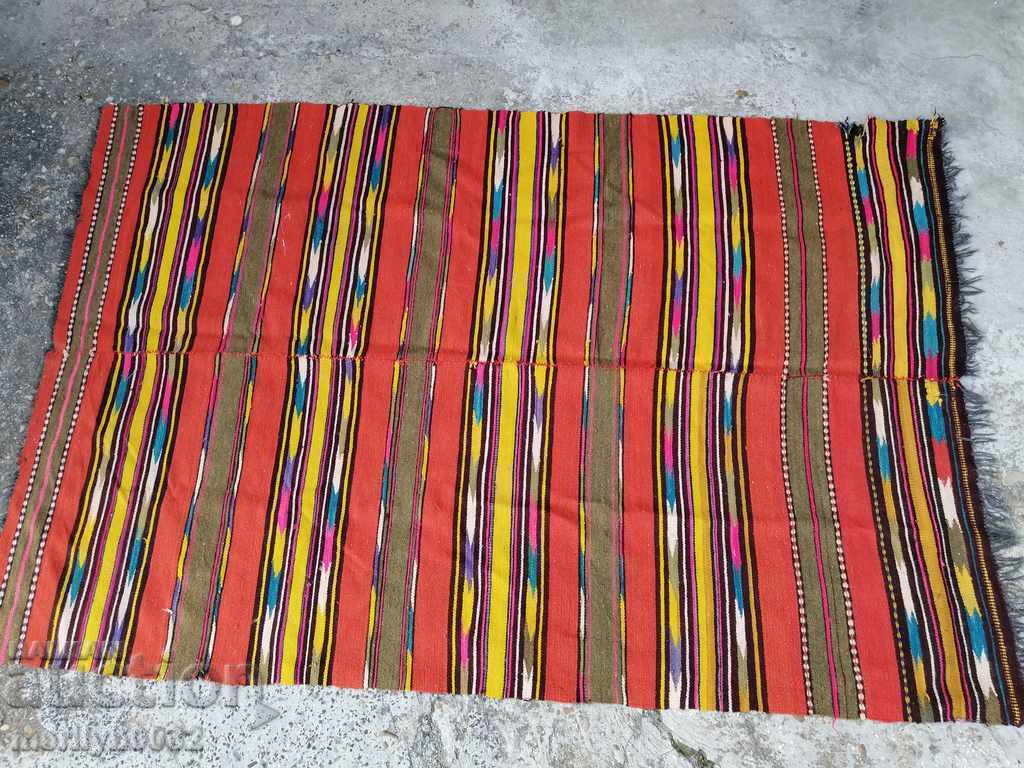 Covor țesut manual, vechi de 140 de ani, din zestrea de mireasă - 6 Covor țesut manual, vechi de 140 de ani, din zestrea de mireasă - 6