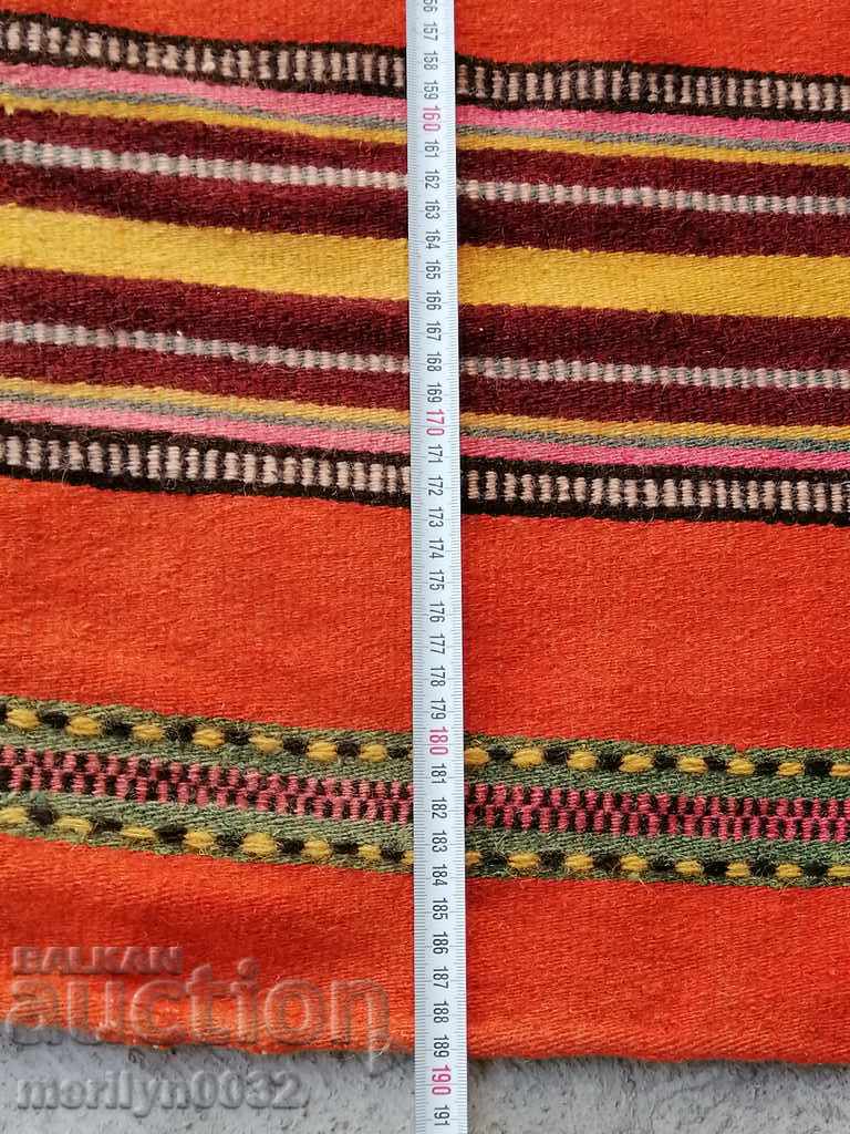 Hand-woven 140-year-old rug is made of bedding - 6 Hand-woven 140-year-old rug is made of bedding - 6