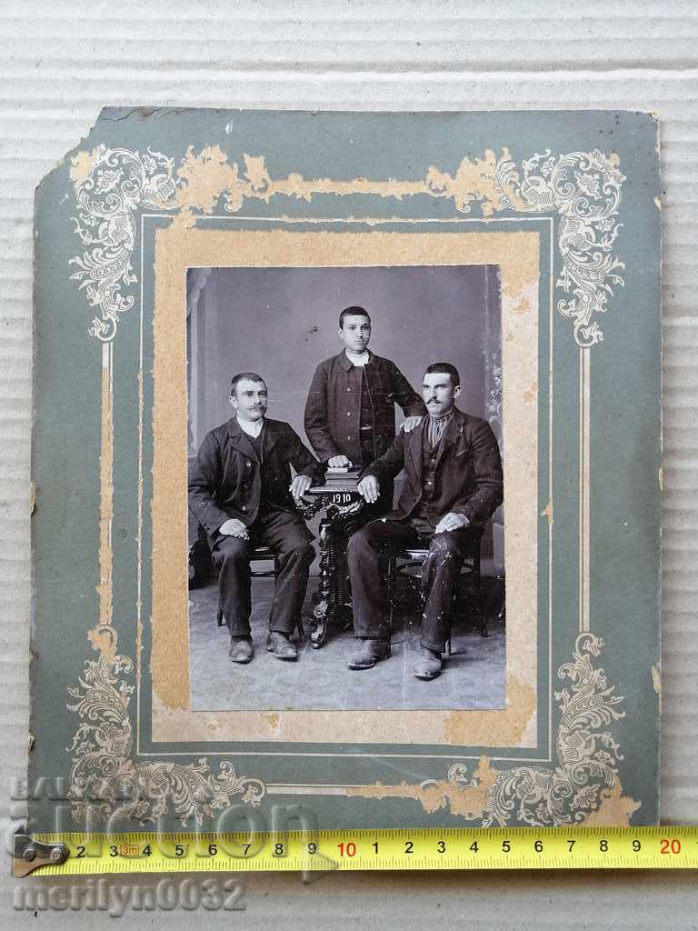 Παράδοση Παλιό φωτογραφικό πορτρέτο φωτογραφίας με χαρτόνι Παράδοση Παλιό φωτογραφικό πορτρέτο φωτογραφίας με χαρτόνι