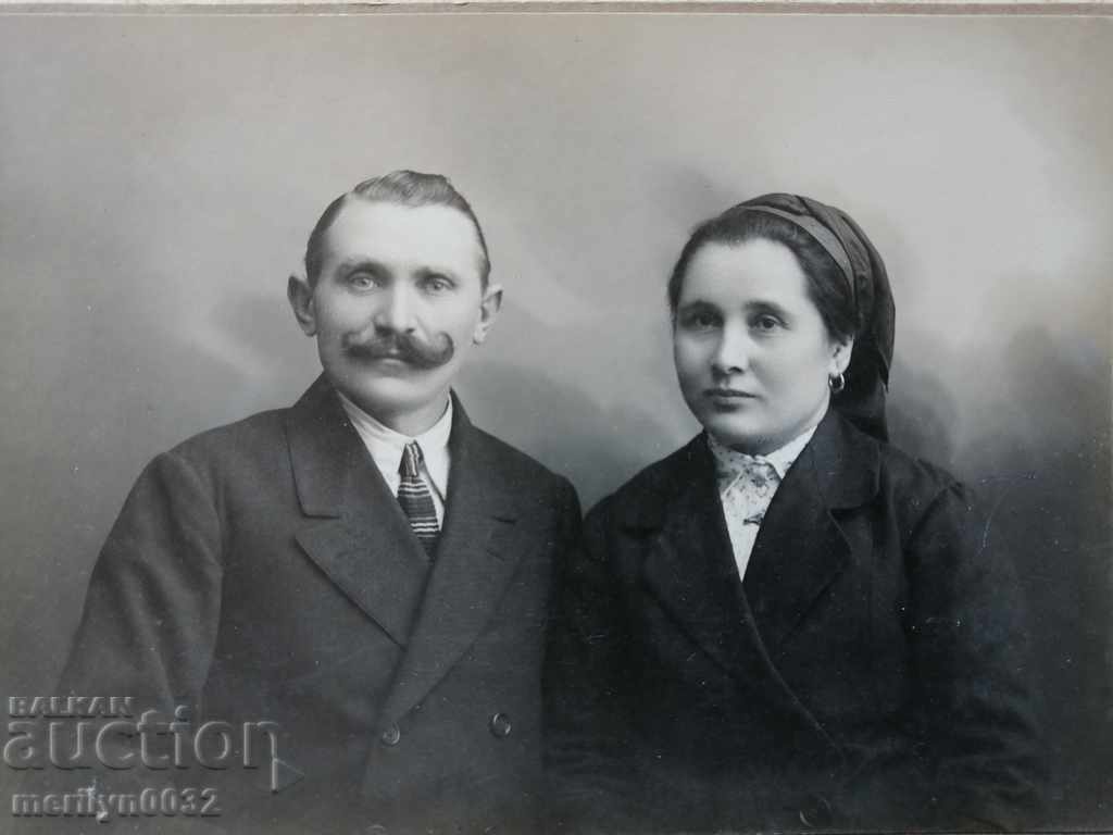 Old cardboard picture photography portrait with price 29.00 BGN | € 14.83 Old cardboard picture photography portrait with price 29.00 BGN | € 14.83