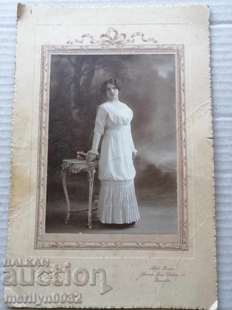 Old cardboard picture photography portrait with price 29.00 BGN | € 14.83