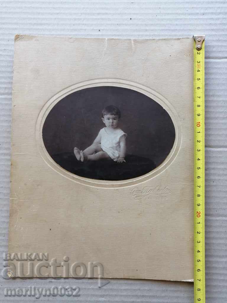 Old cardboard picture photography portrait - 5 Old cardboard picture photography portrait - 5