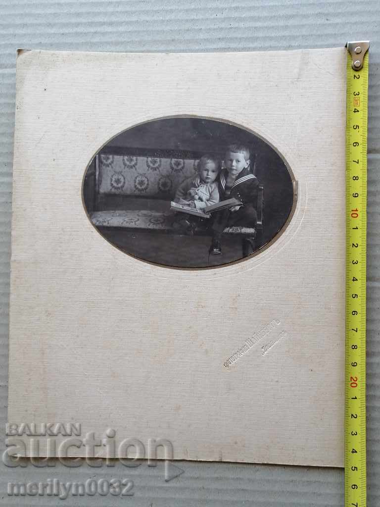 Old cardboard picture photography portrait - 5