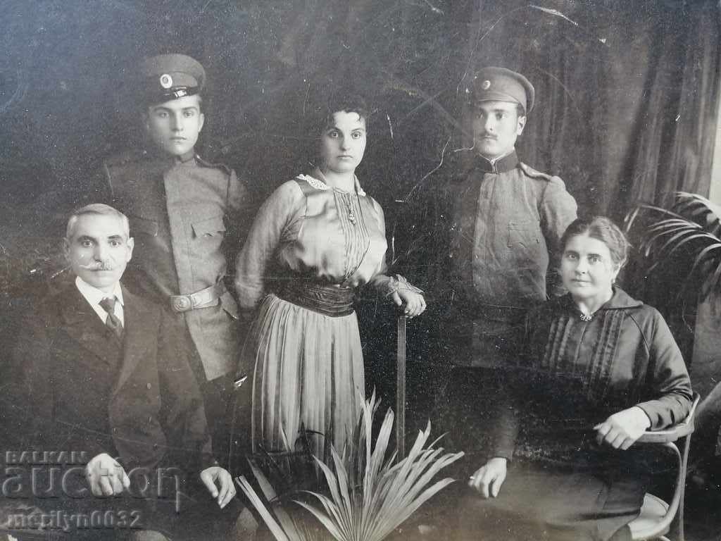 Old cardboard picture photography portrait - 7