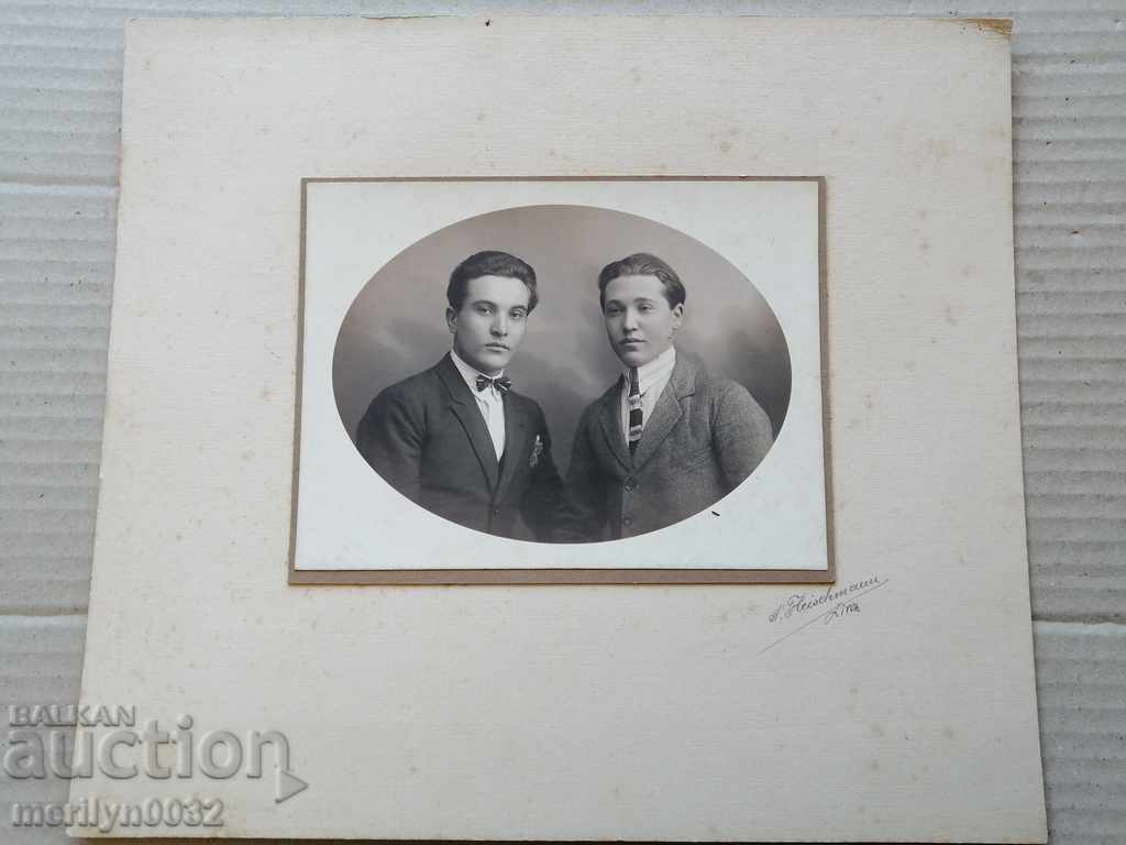 Old cardboard picture photography portrait