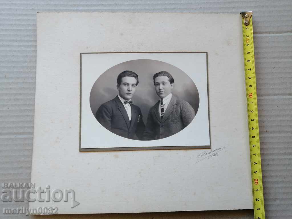 Delivery of Old cardboard picture photography portrait Delivery of Old cardboard picture photography portrait