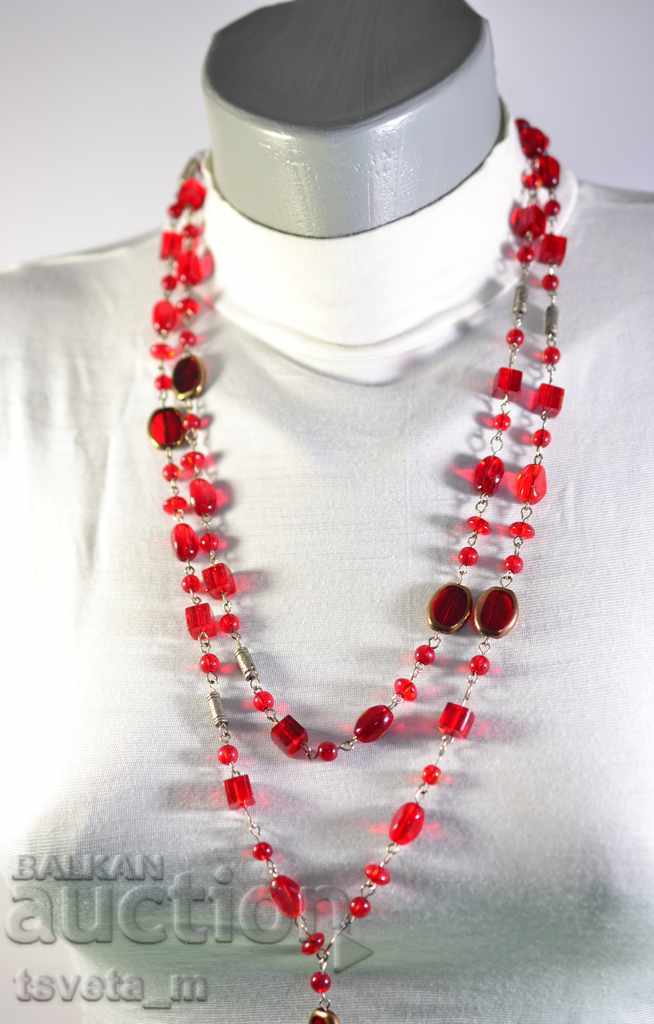 colier cu preț 3.00 BGN | € 1.53 colier cu preț 3.00 BGN | € 1.53