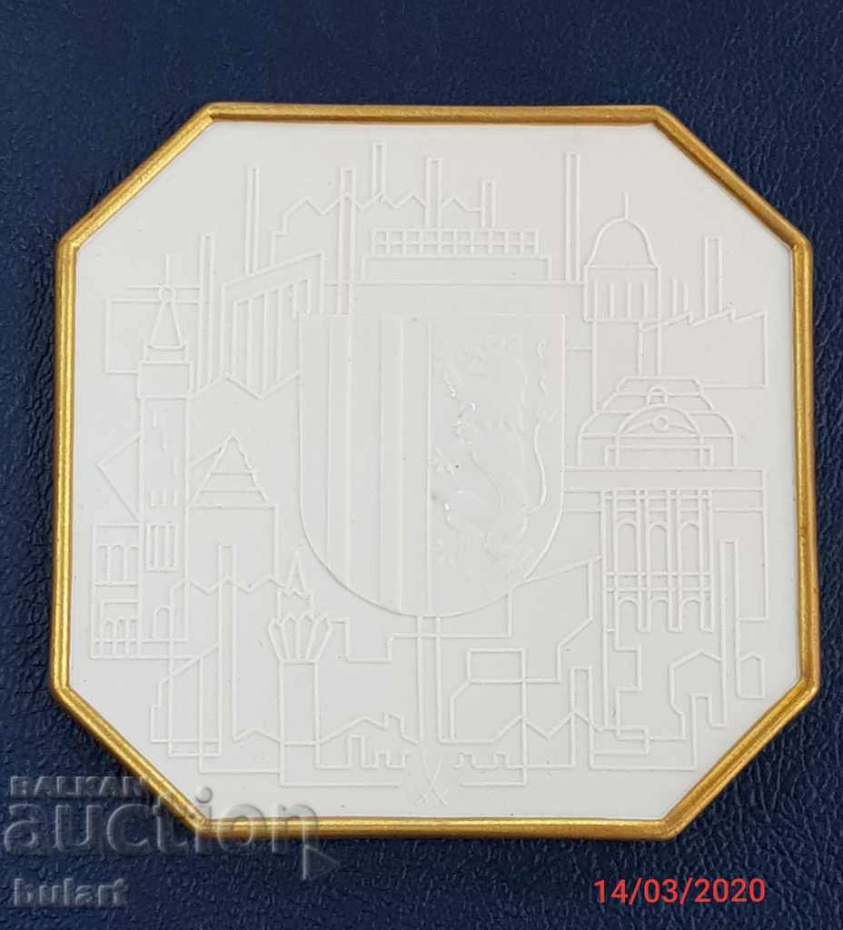 MAIL PALLET CARL MARX MEISSEN PLAQUE PHILOSOPHER PORCELAIN with price 250.00 BGN | € 127.82 MAIL PALLET CARL MARX MEISSEN PLAQUE PHILOSOPHER PORCELAIN with price 250.00 BGN | € 127.82