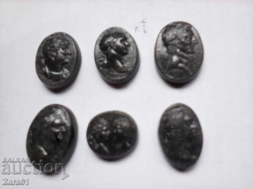 Έλα με τιμή 18.00 BGN | € 9.20 Έλα με τιμή 18.00 BGN | € 9.20