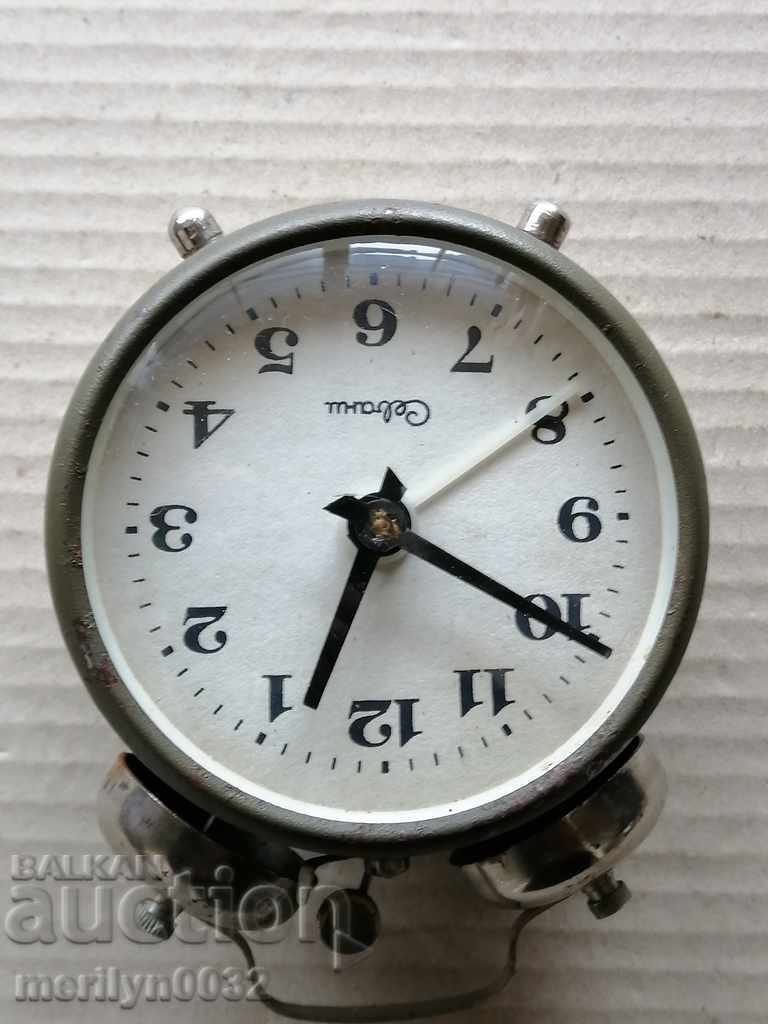 Desktop clock, alarm clock WORKS - 7 Desktop clock, alarm clock WORKS - 7