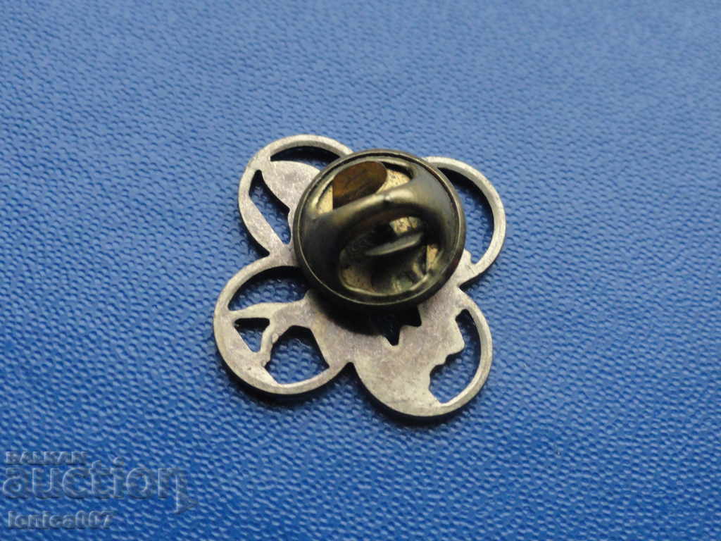 Delivery of Sports badge Delivery of Sports badge