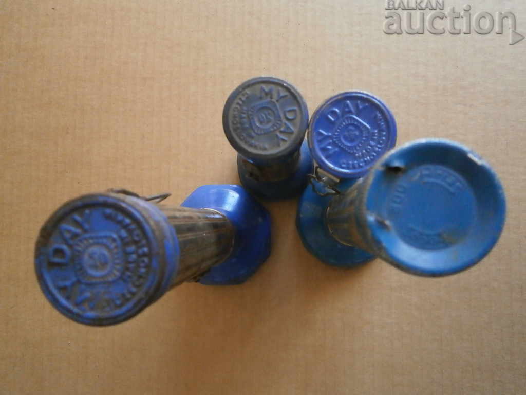 Auction MAY DAY vintage lot lights Auction MAY DAY vintage lot lights