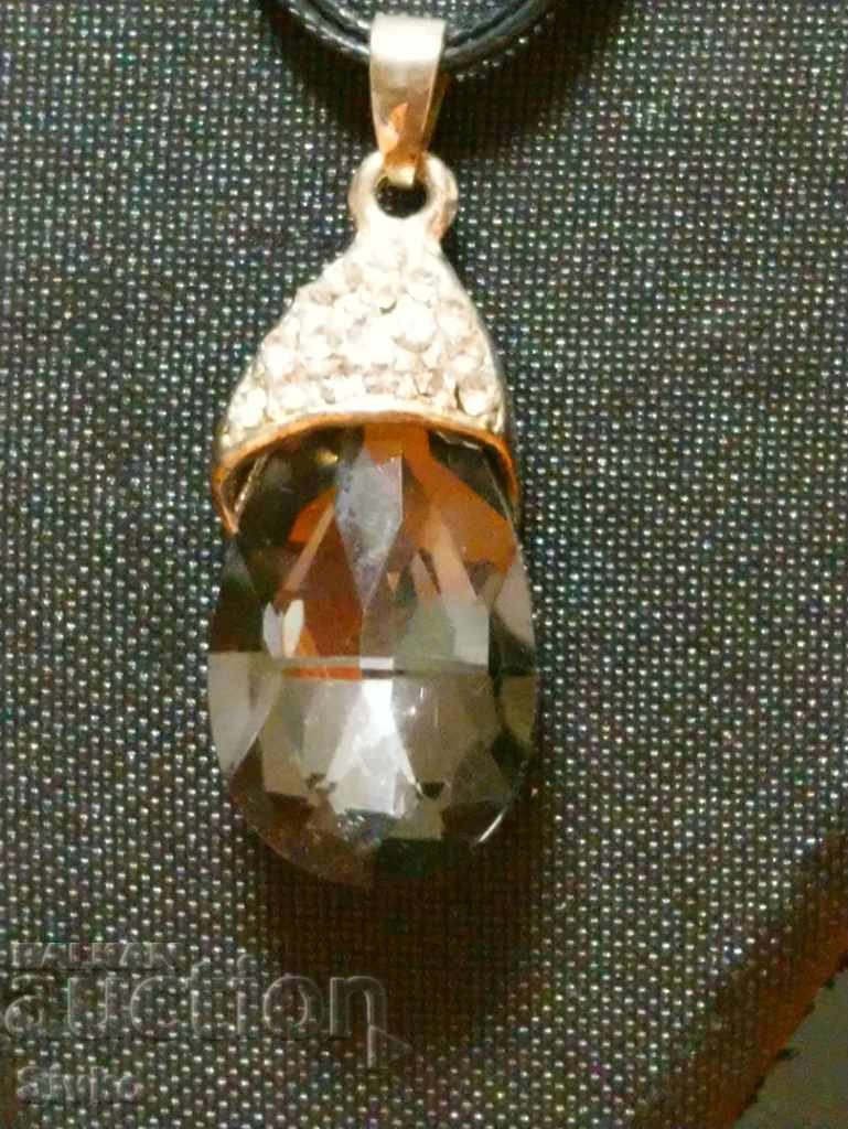 Auction  Necklace pendant