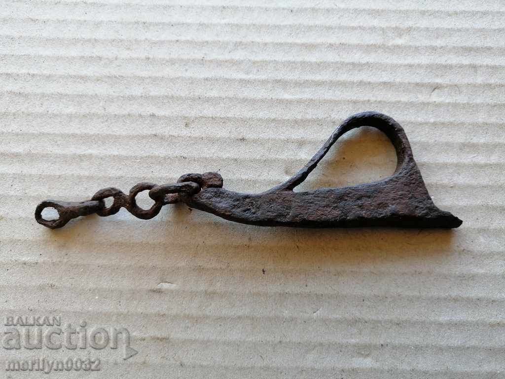 Old chakmak hearth, flint Old chakmak hearth, flint