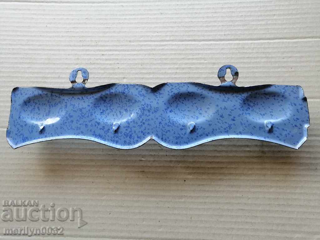 Auction Enamelled hanger from the socialist era, enamel Auction Enamelled hanger from the socialist era, enamel