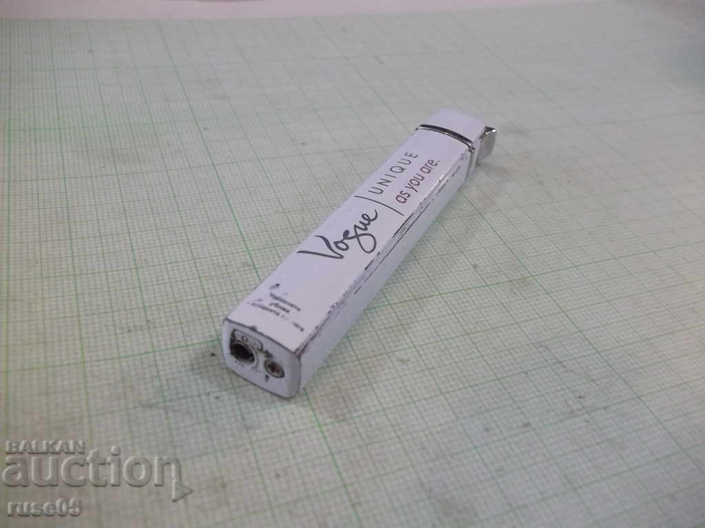 Auction Lighter "Vogue" gas piezo crystalline with soft flame working Auction Lighter "Vogue" gas piezo crystalline with soft flame working