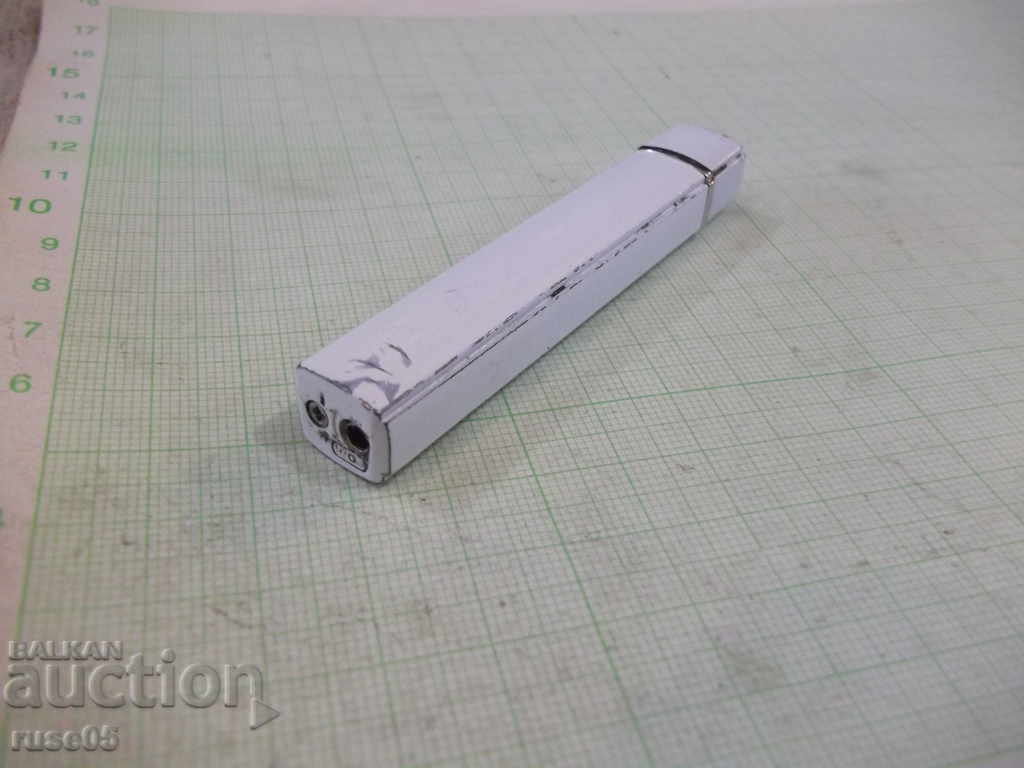 Delivery of Lighter "Vogue" gas piezo crystalline with soft flame working Delivery of Lighter "Vogue" gas piezo crystalline with soft flame working