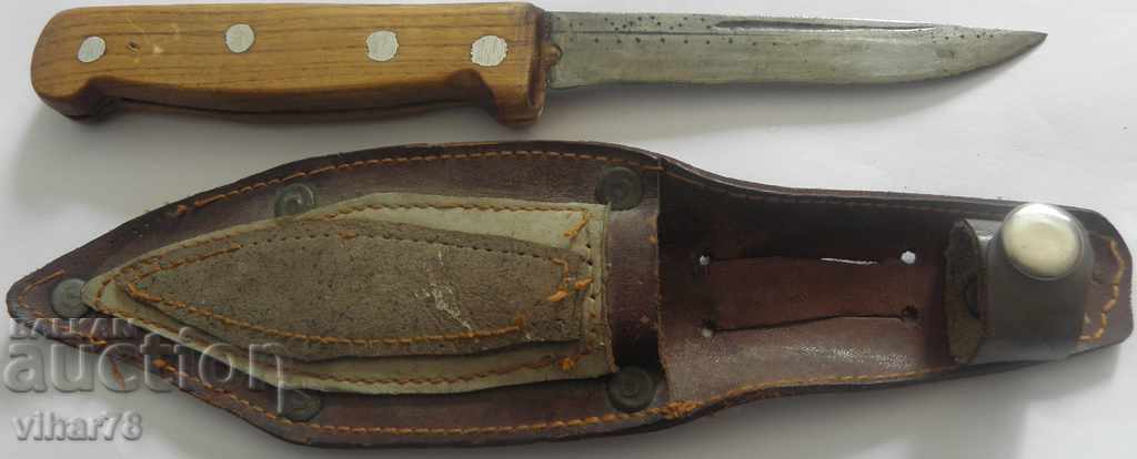 Knife with jug - 5 Knife with jug - 5